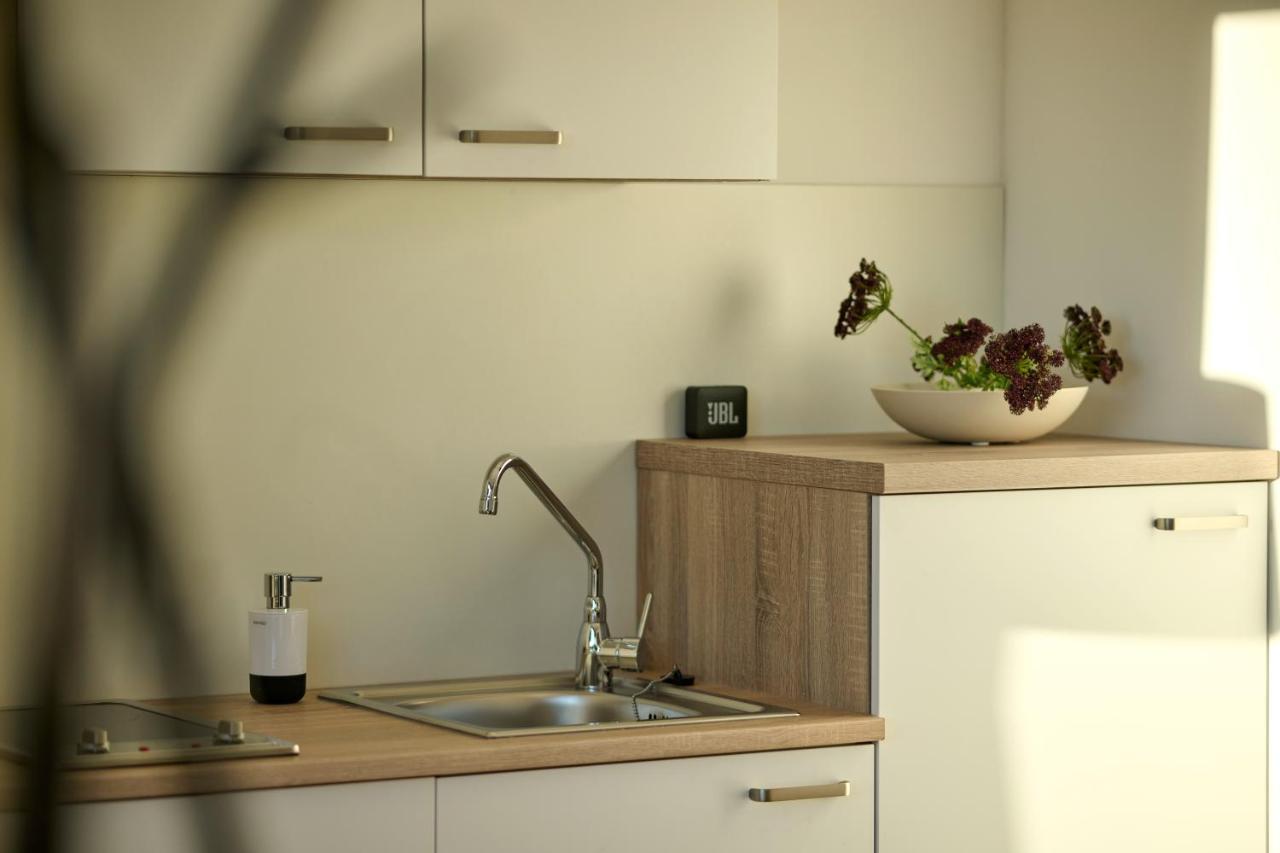 Charmantes Apartment Im Gruenen Bregenz Esterno foto